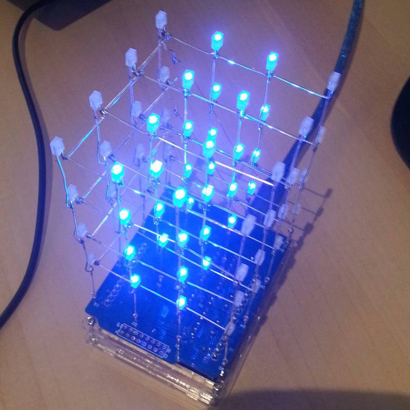 DIY  4x4x4 световой куб комплект с синим светодиодом